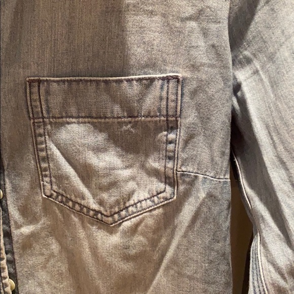 J.Crew Perfect Fit Denim Shirt - Picture 3 of 8